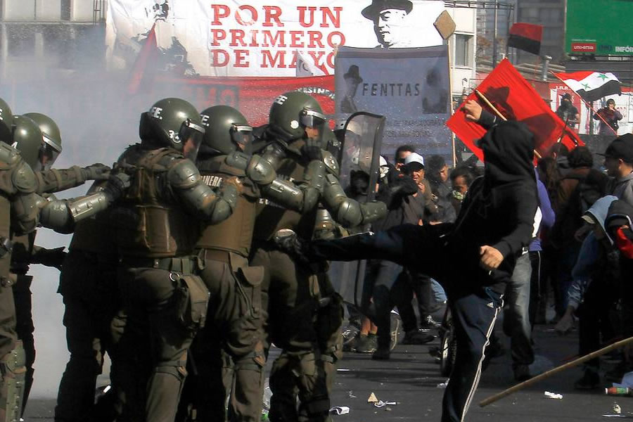 Resultado de imagen para VIOLENCIA EN CHILE