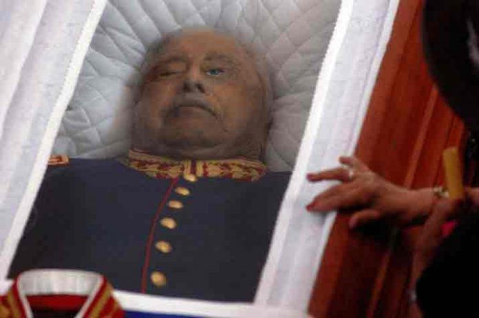 pinochet muerto2.1
