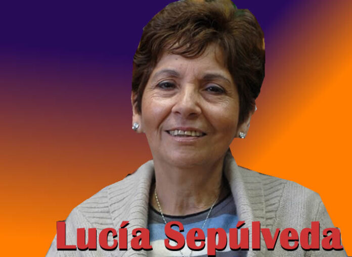 Lucía Sepúlveda; Periodista; encargada del área Semillas y Transgénicos en Red de Acción en Plaguicidas y sus Alternativas en América Latina y vocera de la plataforma ciudadana Chile Mejor Sin TPP.