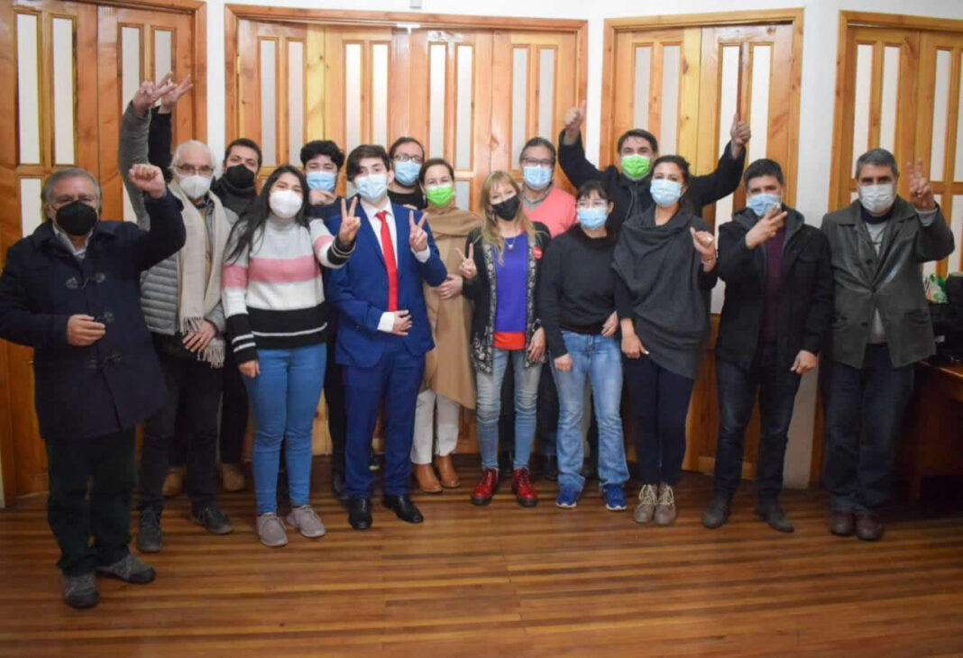 Apruebo Dignidad Cierra Campaña con Señal de Unidad